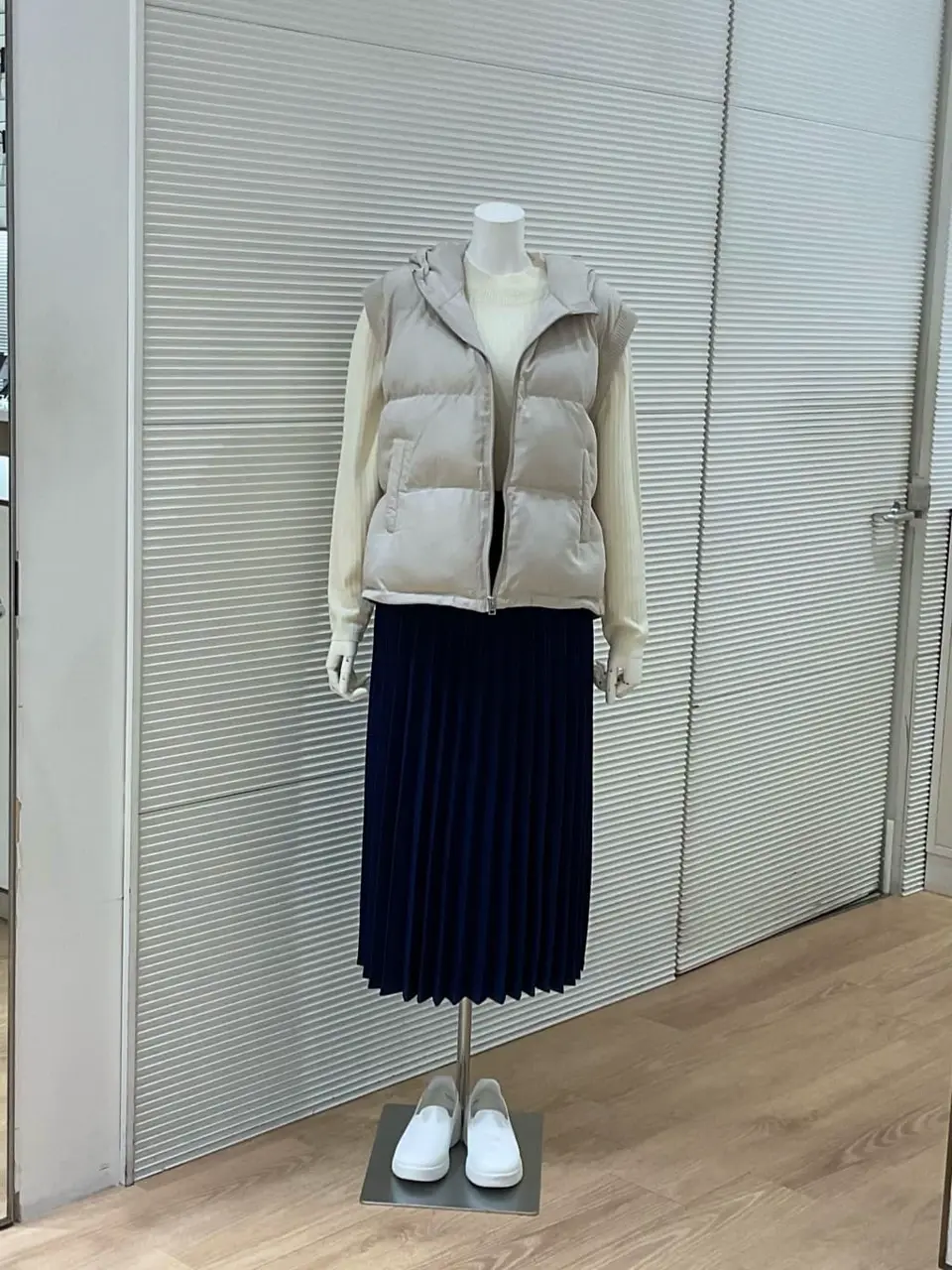 ANY こばやし コーディネート画像