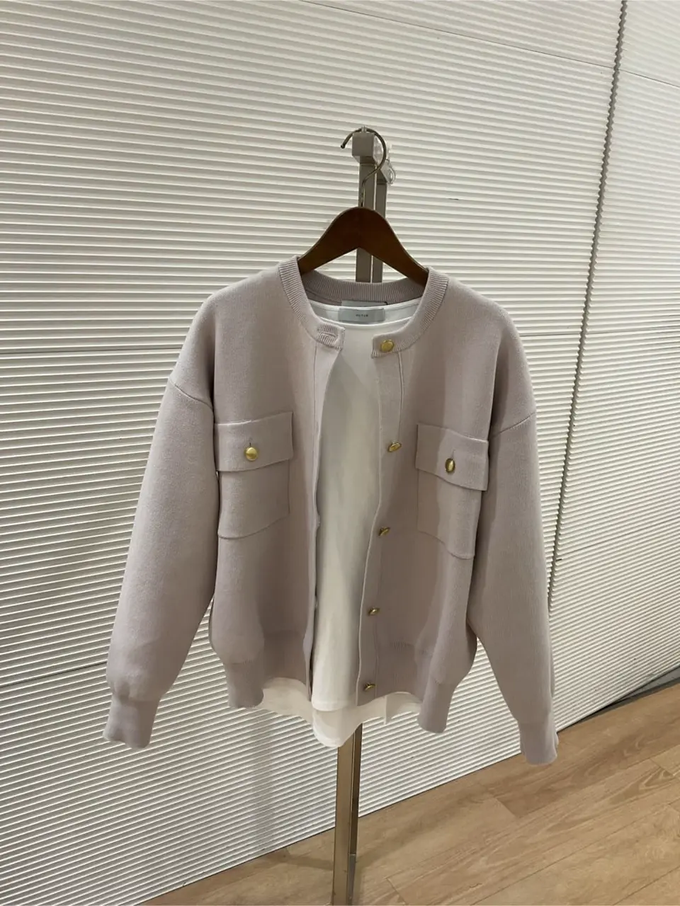 ANY こばやし コーディネート画像