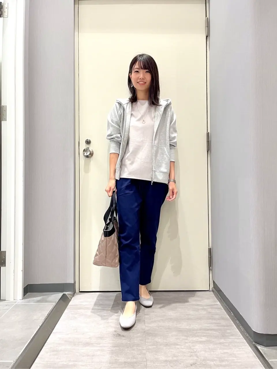 ANY 金井 コーディネート画像