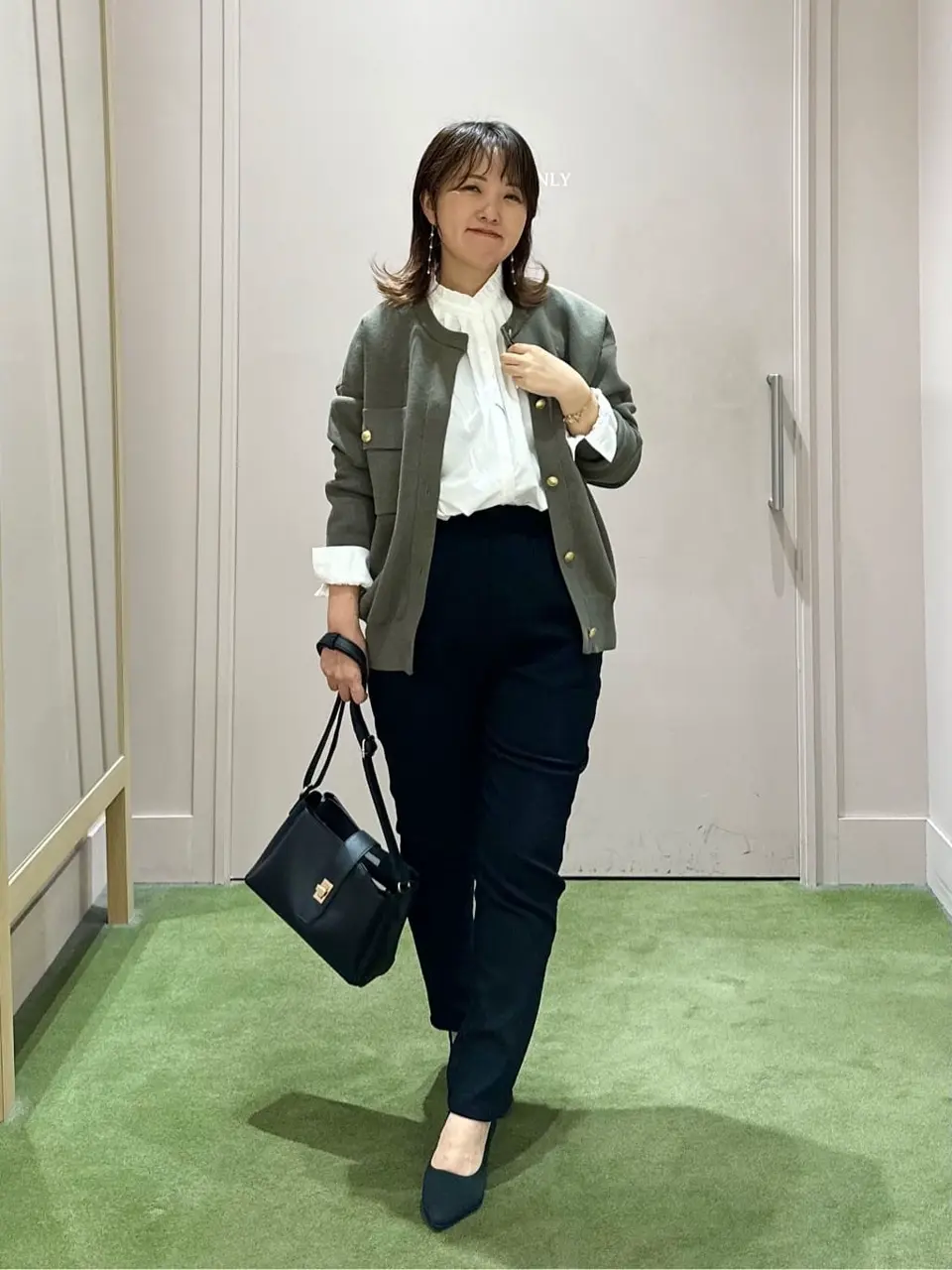 ANY フジコ コーディネート画像