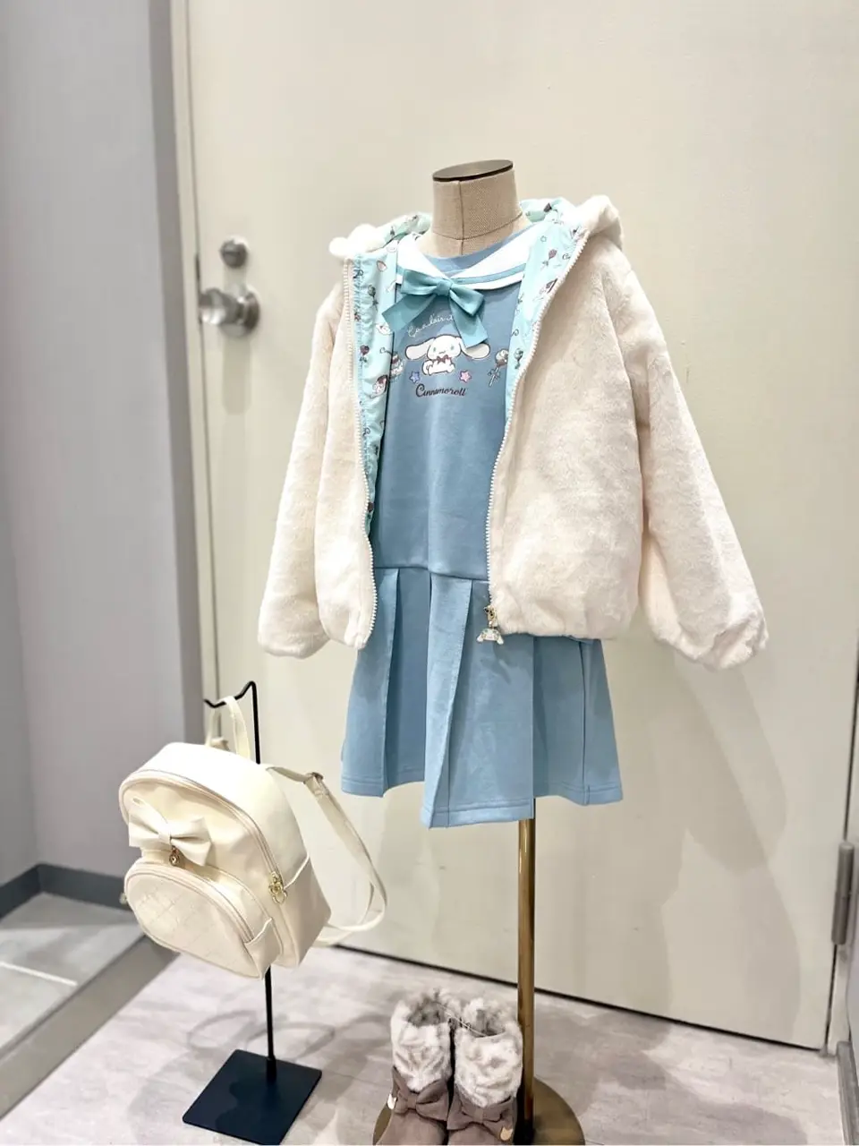 ANY 金井 コーディネート画像