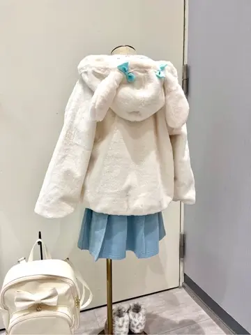 ANY 金井 コーディネート画像