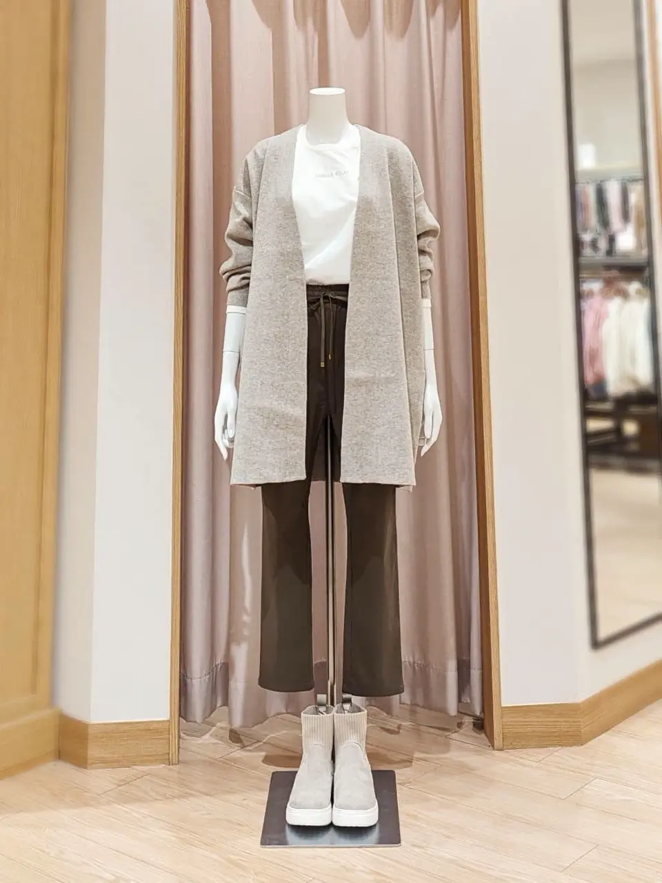 ANY 岩田 コーディネート画像