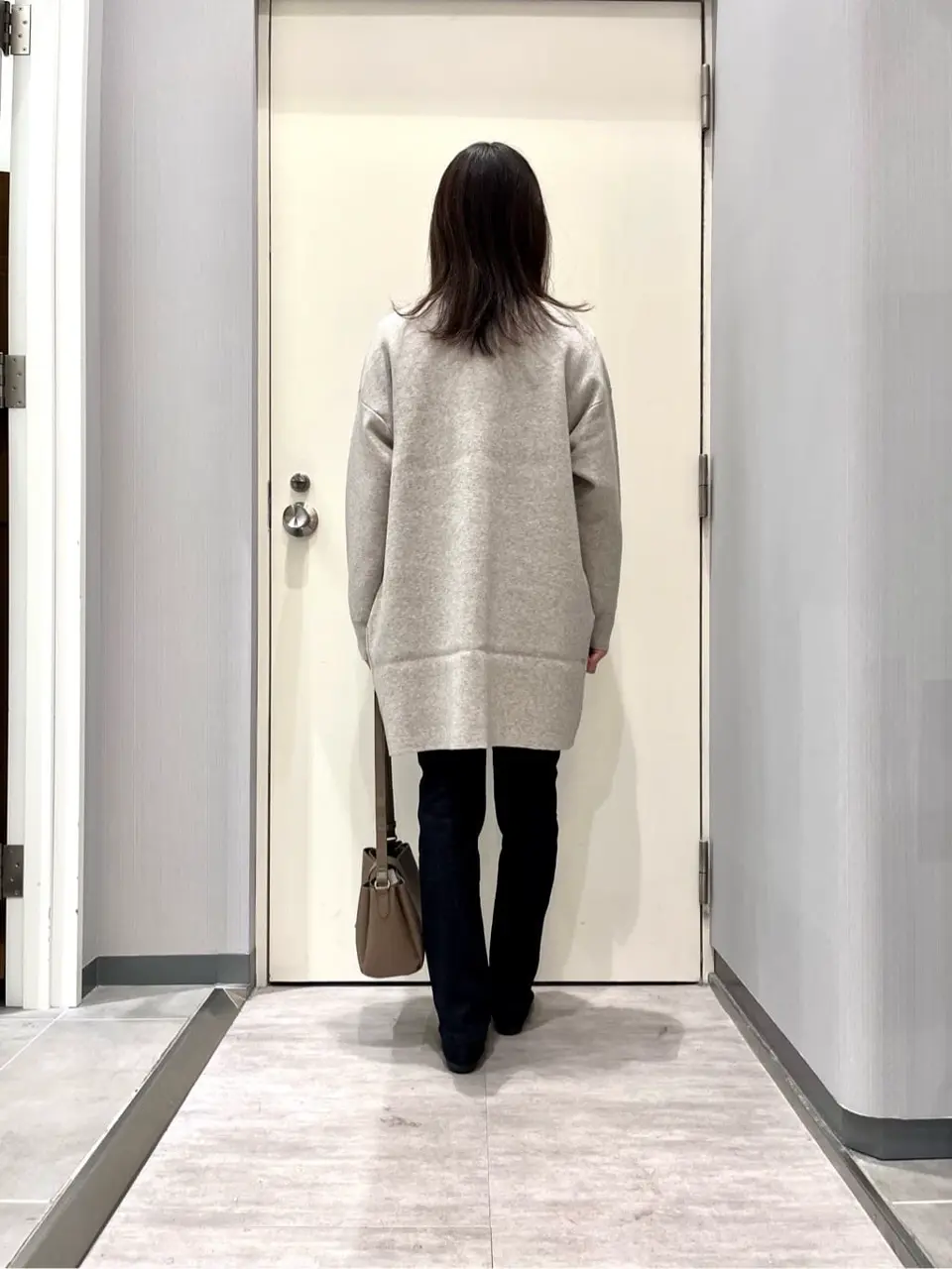 ANY 金井 コーディネート画像