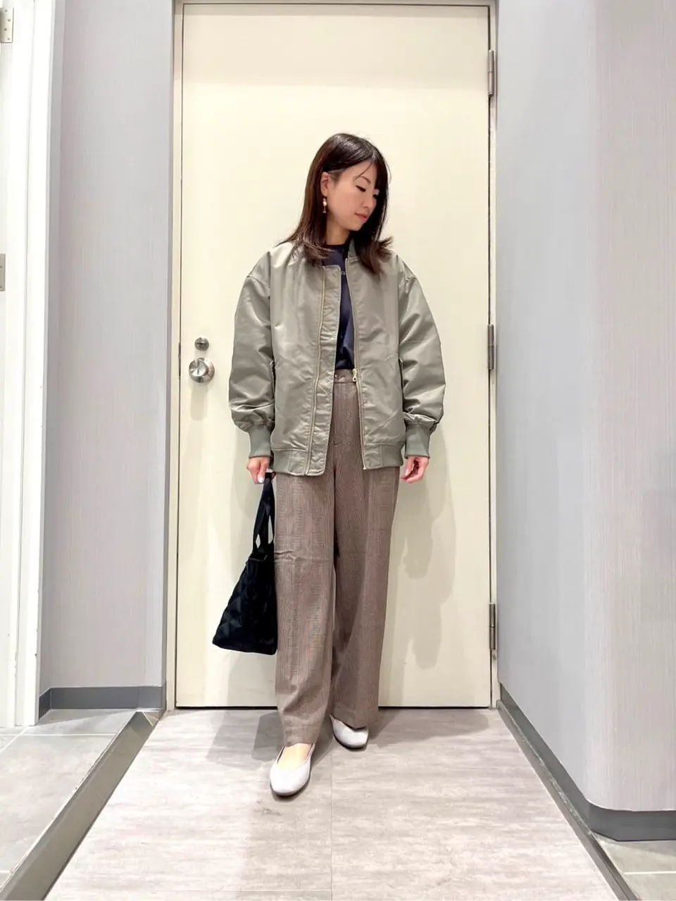 ANY 金井 コーディネート画像