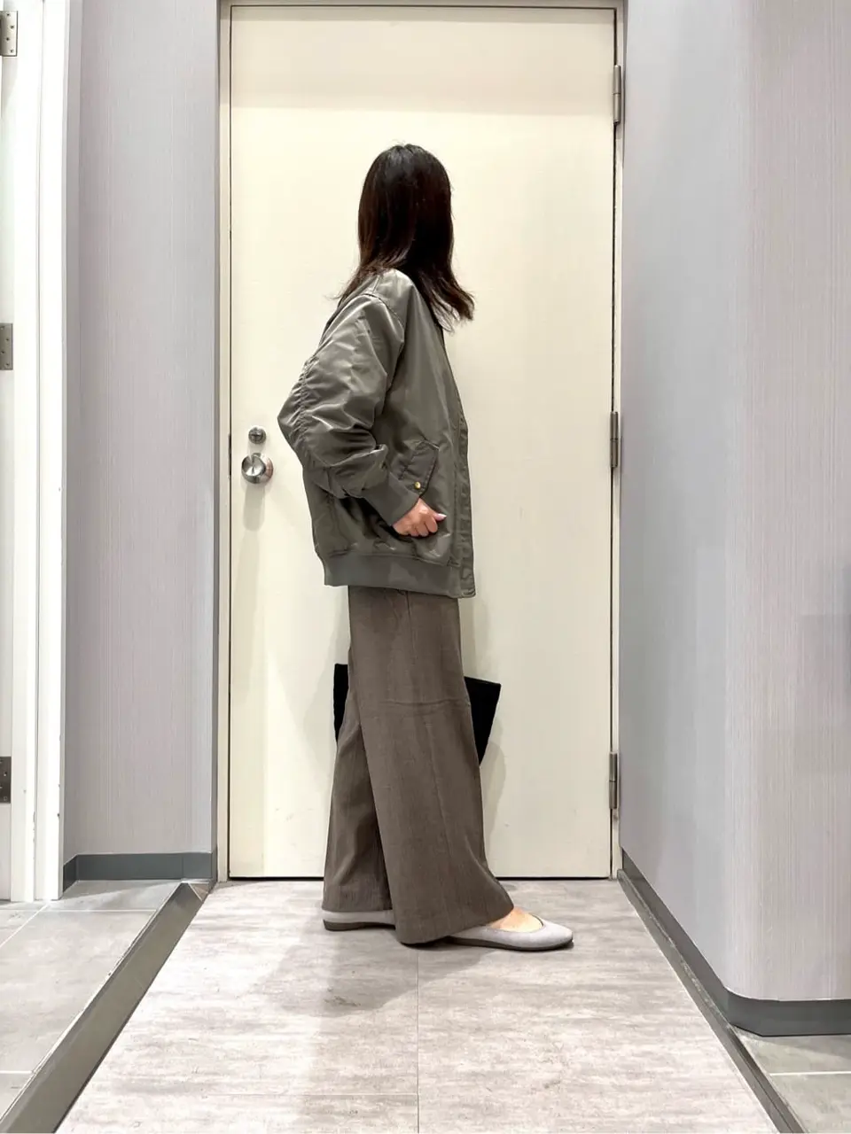 ANY 金井 コーディネート画像