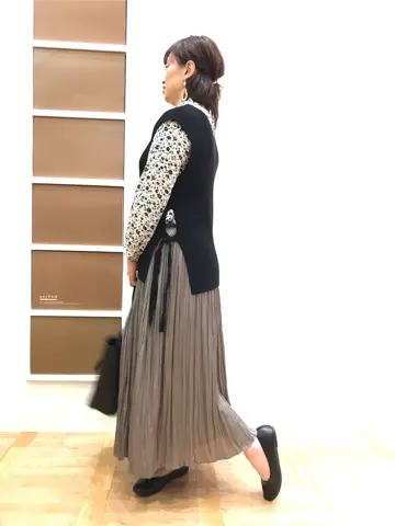 ANY 高橋郁子 コーディネート画像