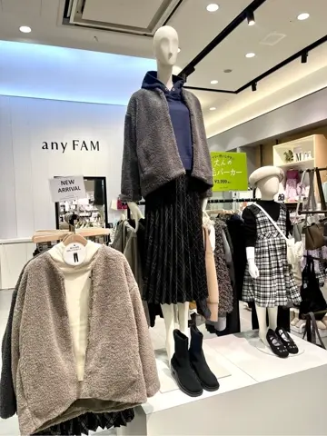 ANY 金井 コーディネート画像