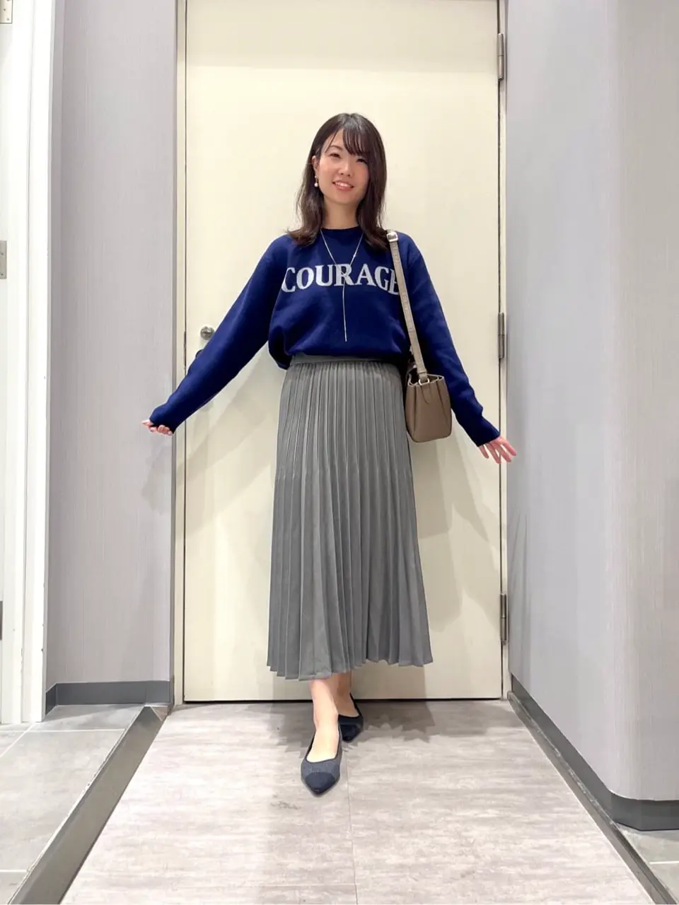 ANY 金井 コーディネート画像