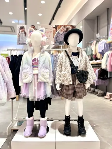 ANY 金井 コーディネート画像