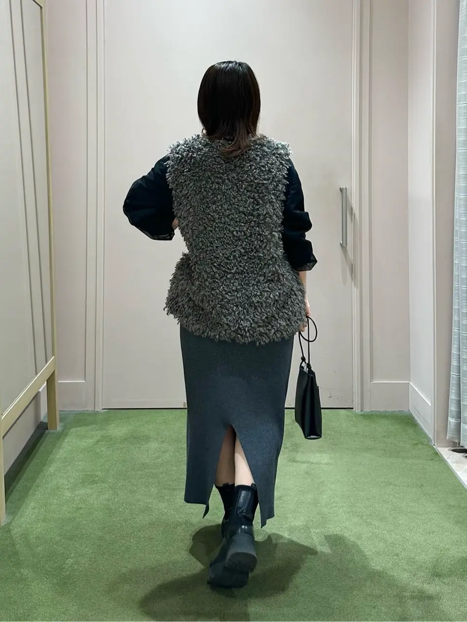 ANY フジコ コーディネート画像