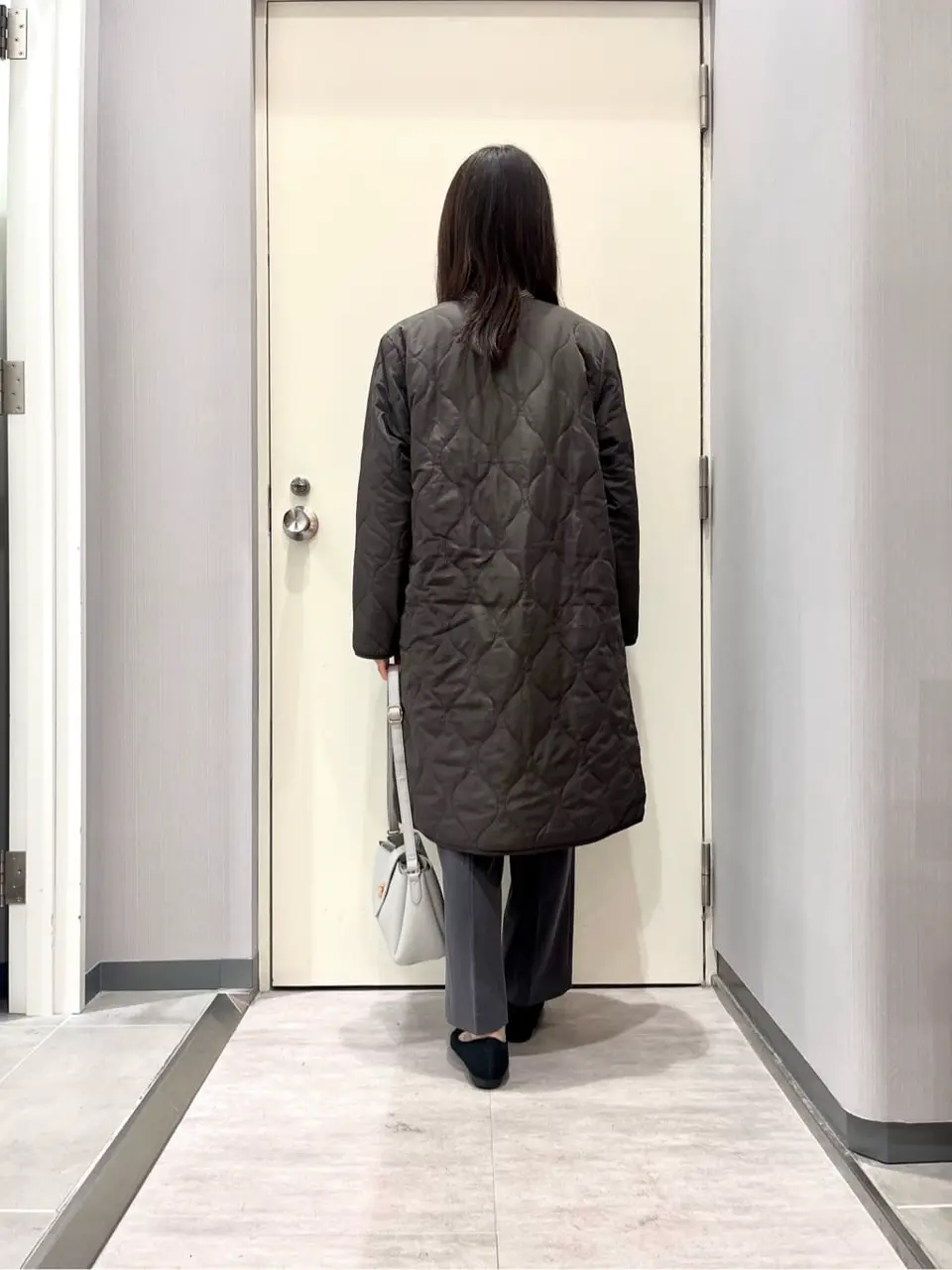 ANY 金井 コーディネート画像