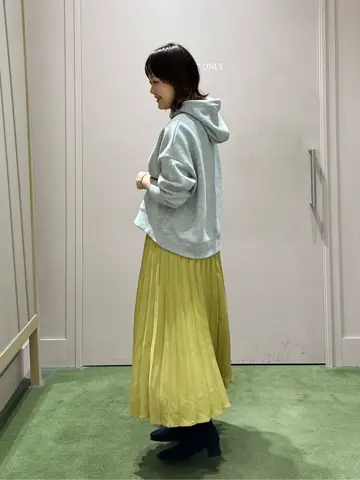 ANY フジコ コーディネート画像