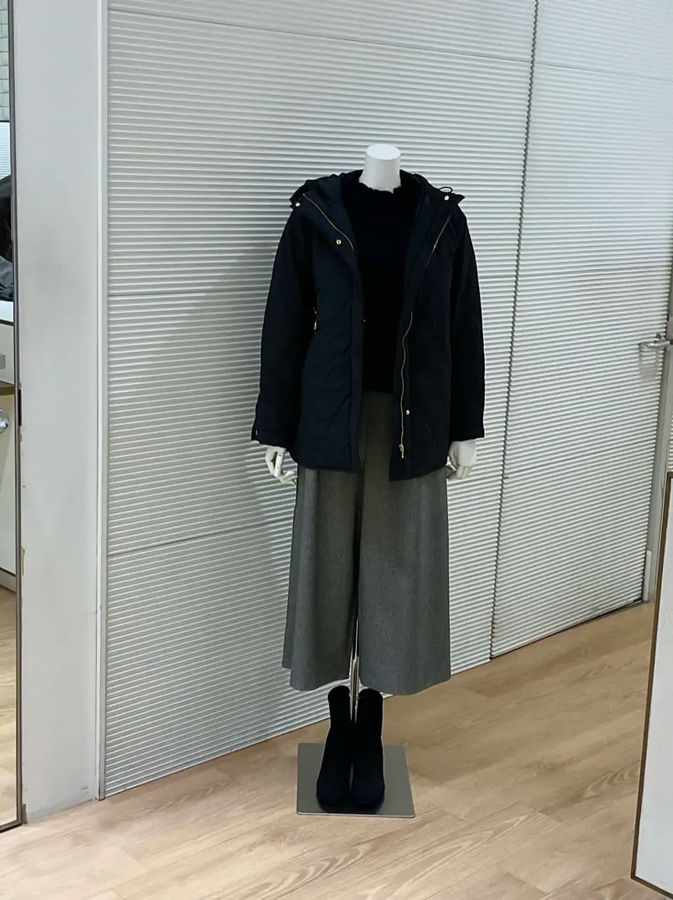 ANY こばやし コーディネート画像