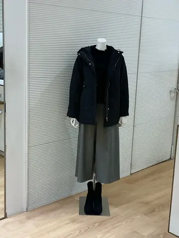 ANY こばやし コーディネート画像