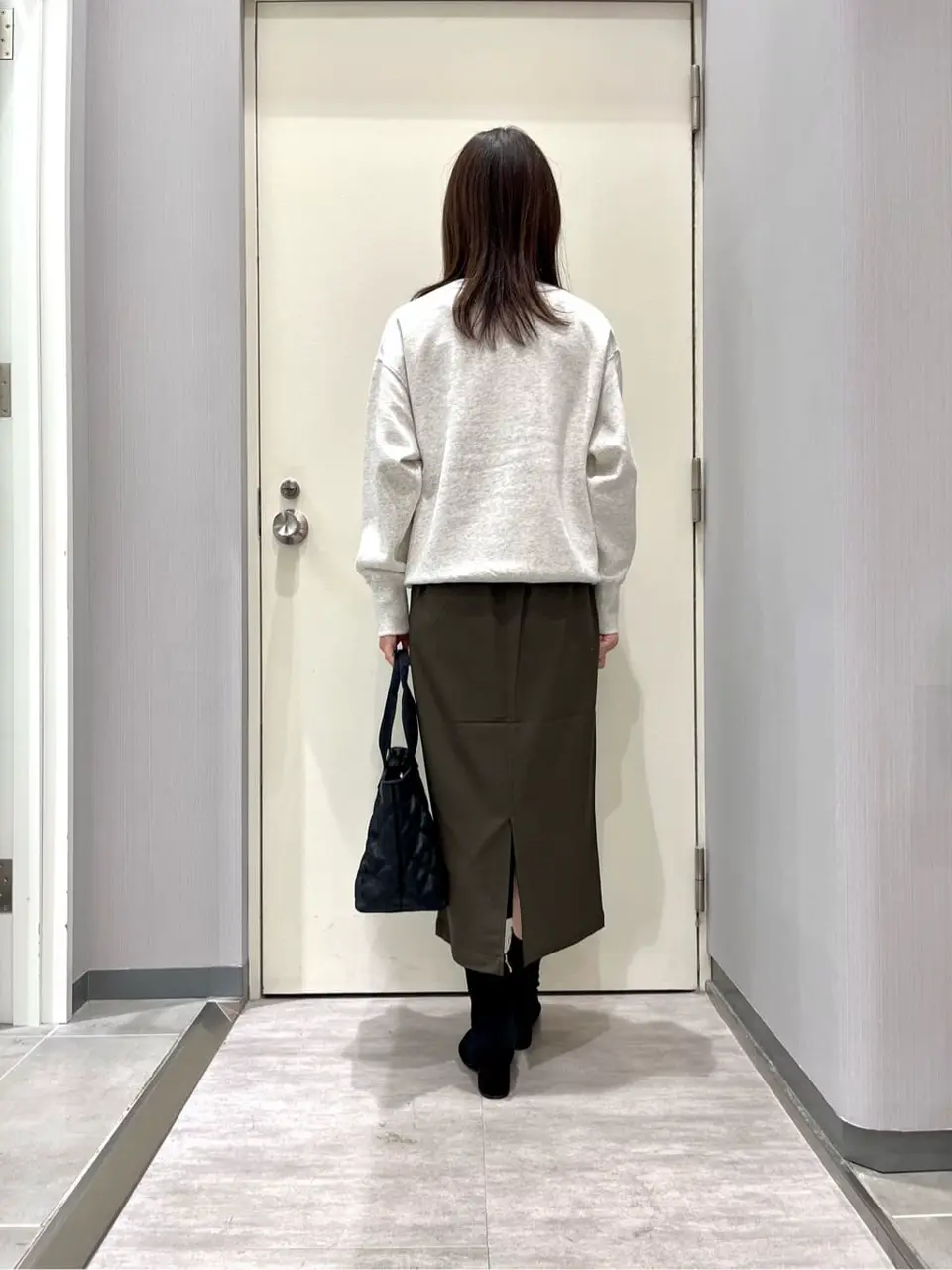 ANY 金井 コーディネート画像