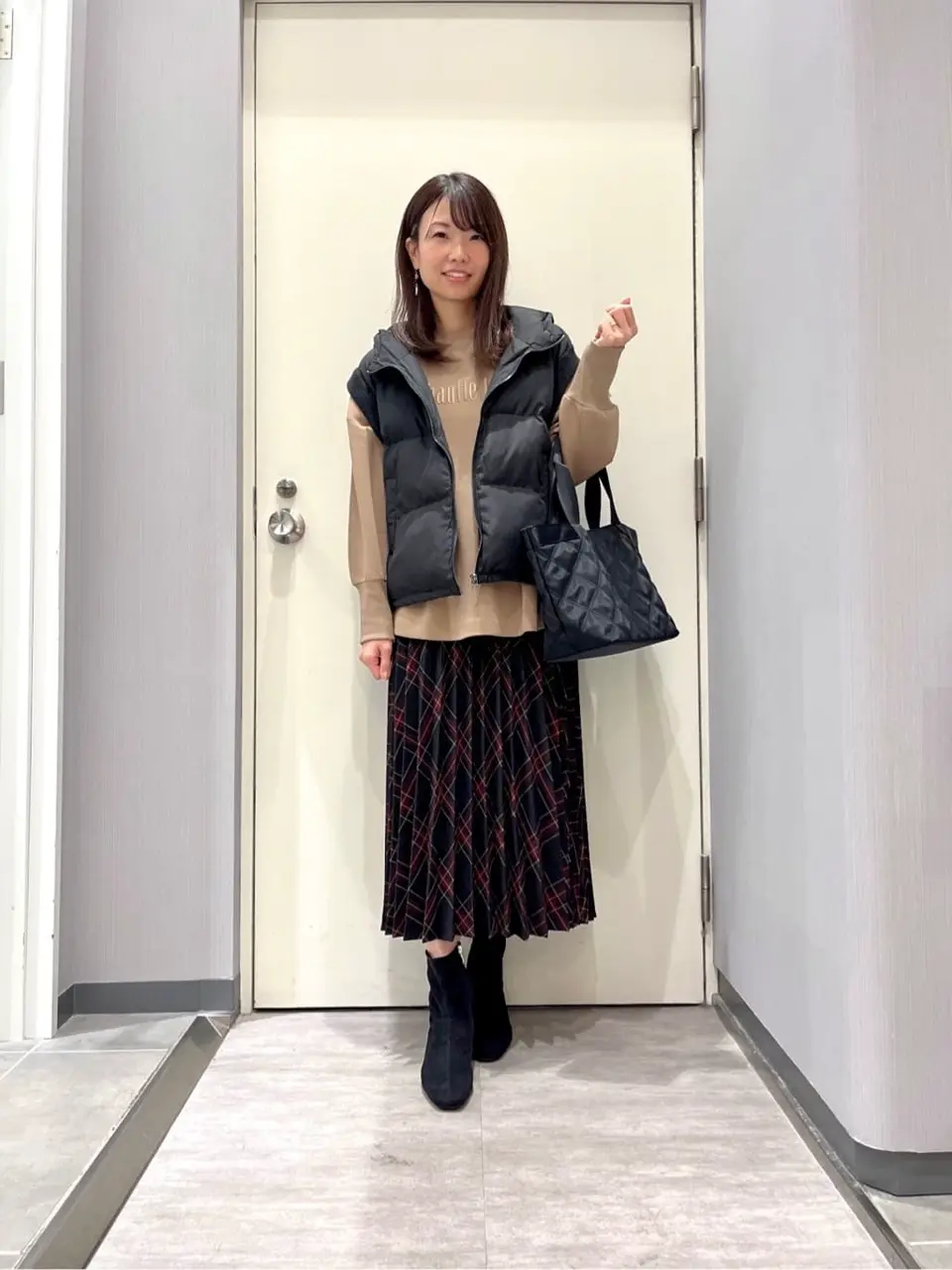 ANY 金井 コーディネート画像