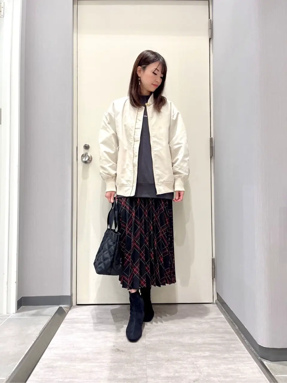 ANY 金井 コーディネート画像