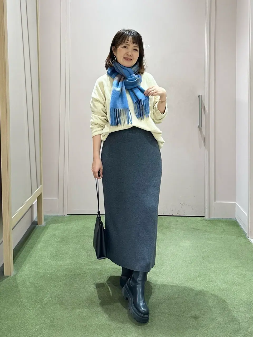 ANY フジコ コーディネート画像