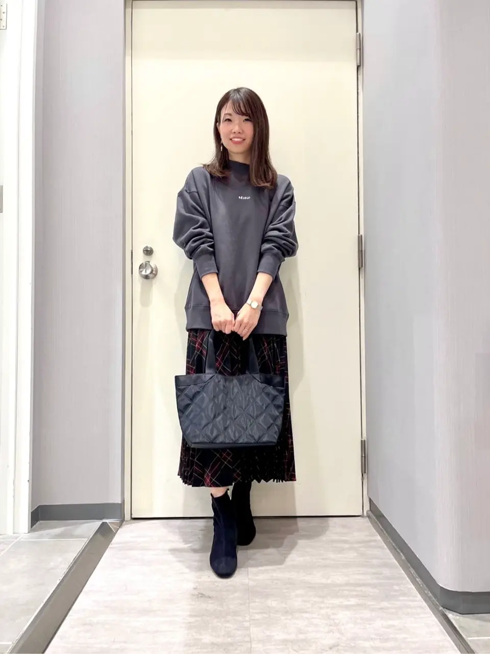 ANY 金井 コーディネート画像