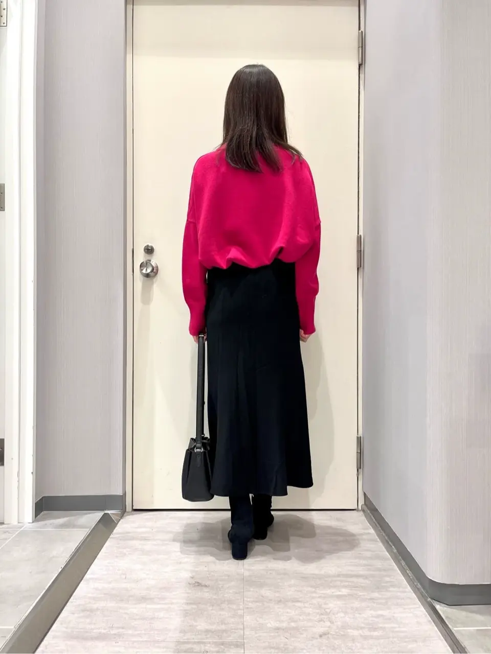 ANY 金井 コーディネート画像