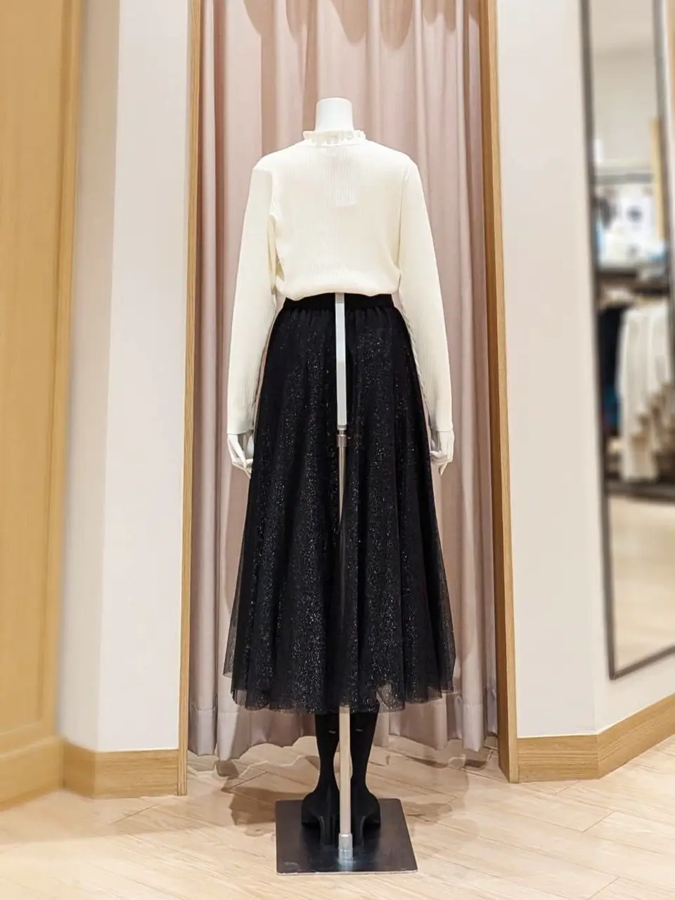 ANY 岩田 コーディネート画像