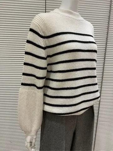 ANY こばやし コーディネート画像