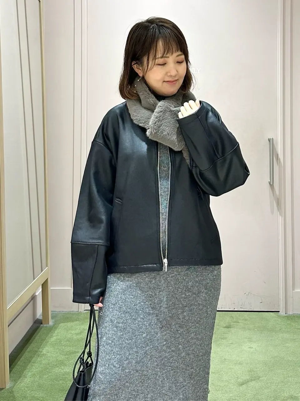 ANY フジコ コーディネート画像