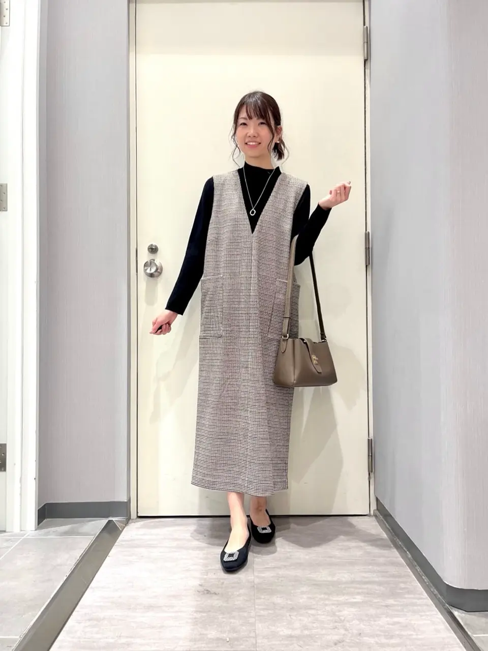 ANY 金井 コーディネート画像