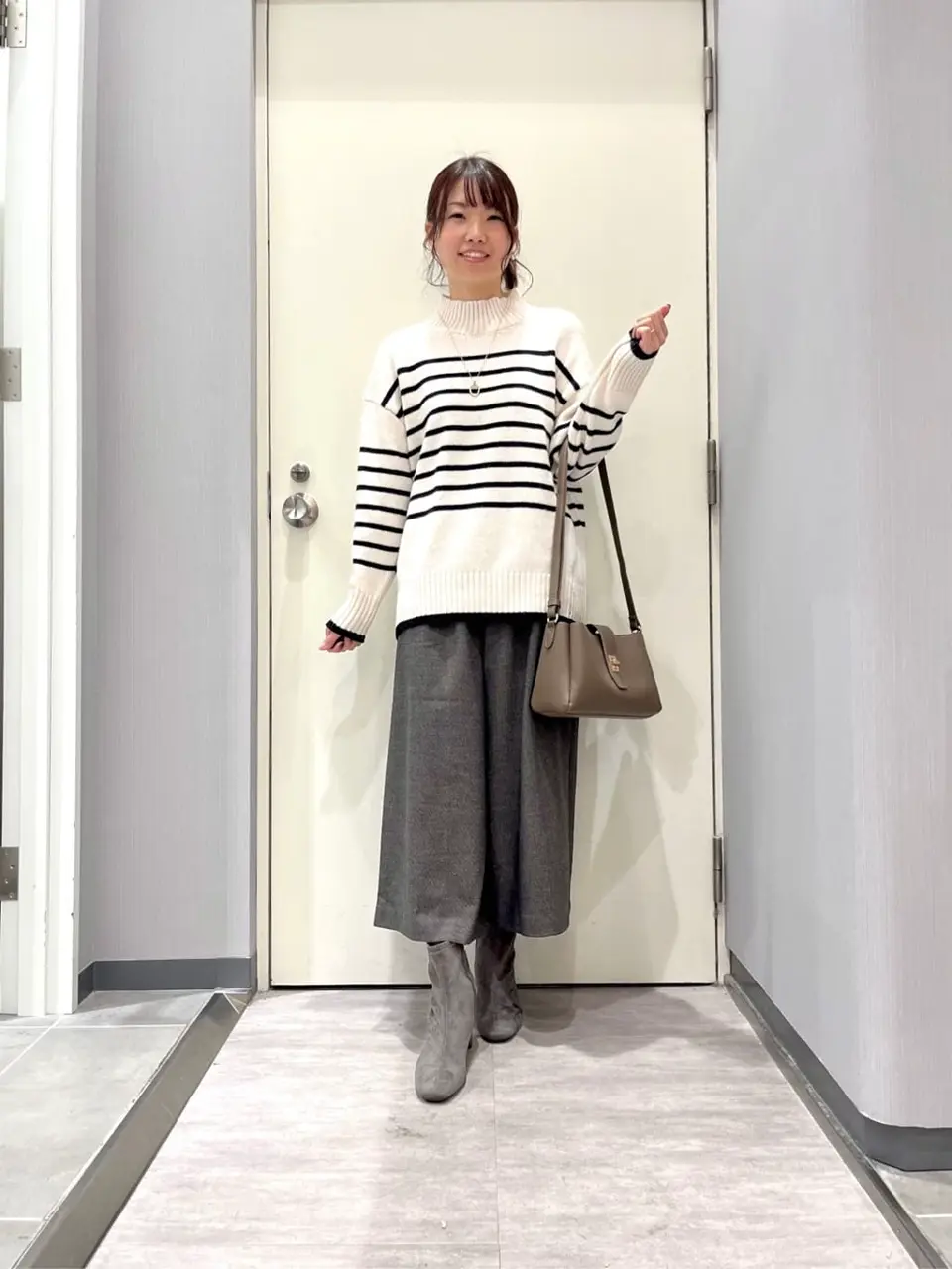 ANY 金井 コーディネート画像