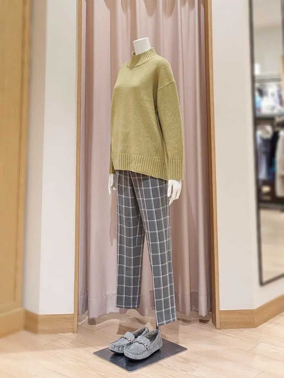 ANY 岩田 コーディネート画像