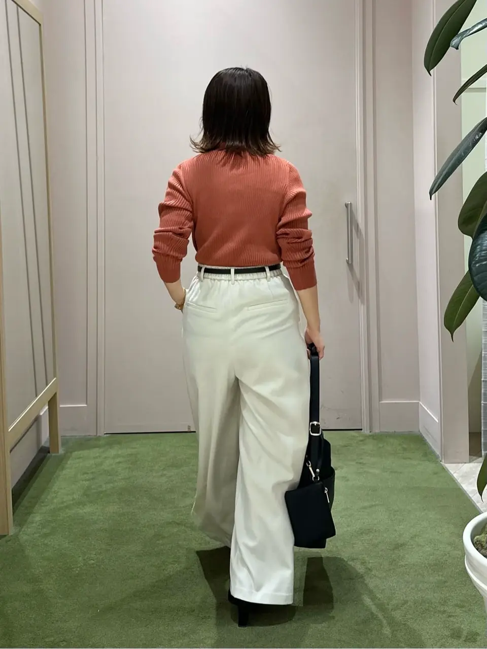 ANY フジコ コーディネート画像