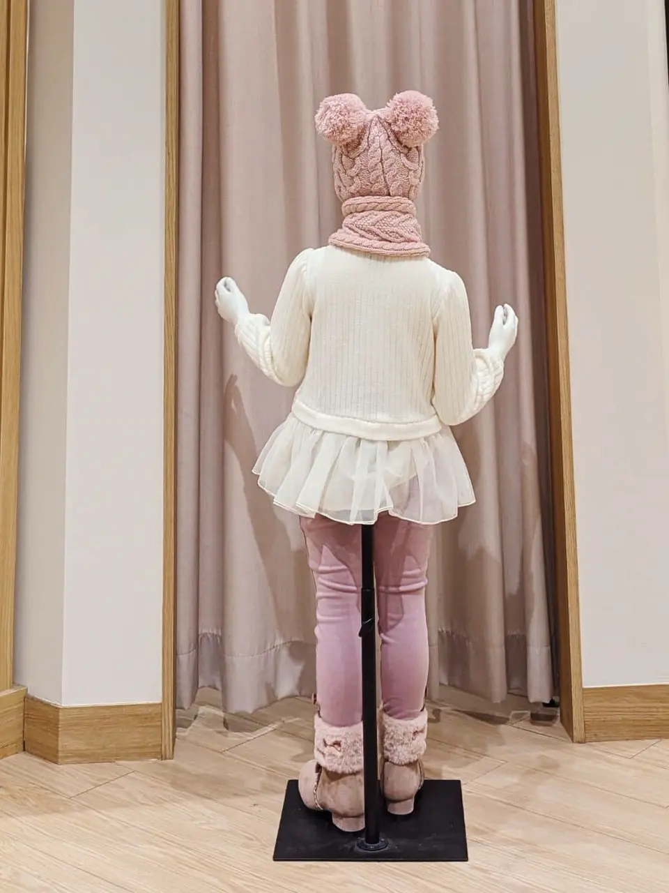 ANY 奥原 コーディネート画像