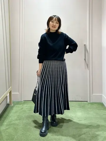 ANY フジコ コーディネート画像