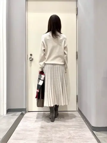 ANY 金井 コーディネート画像