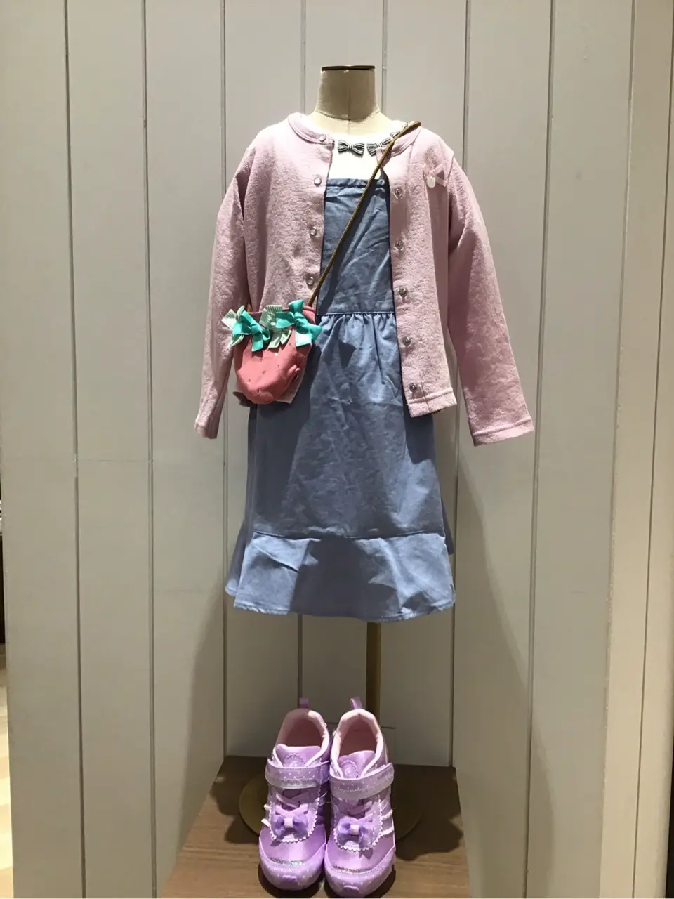 ANY スタッフ コーディネート画像