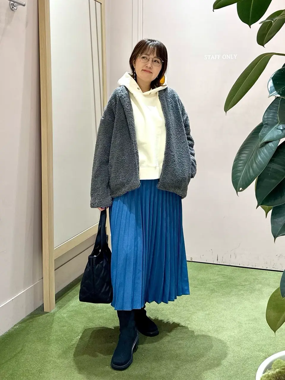 ANY フジコ コーディネート画像