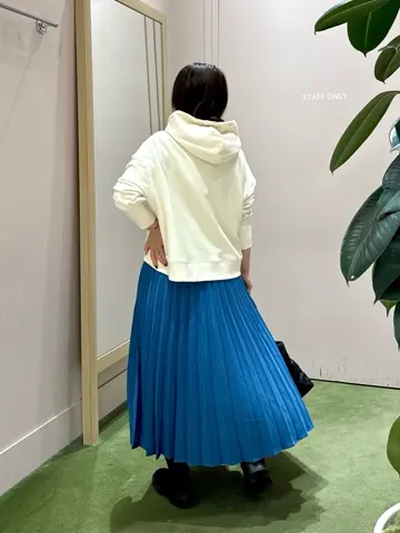 ANY フジコ コーディネート画像