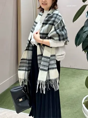 ANY フジコ コーディネート画像