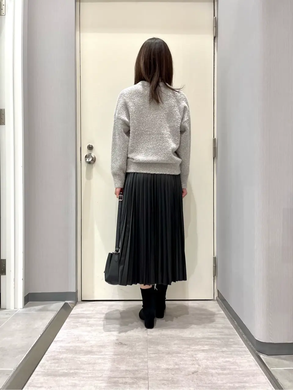 ANY 金井 コーディネート画像