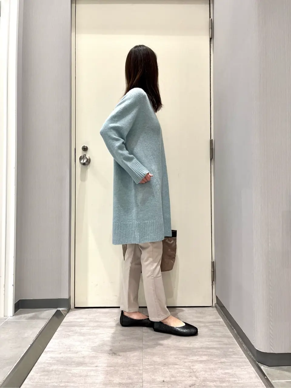 ANY 金井 コーディネート画像