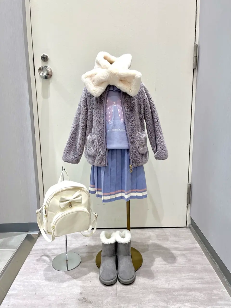 ANY 金井 コーディネート画像