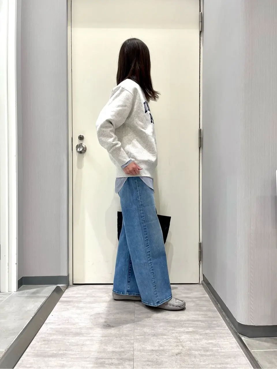 ANY 金井 コーディネート画像