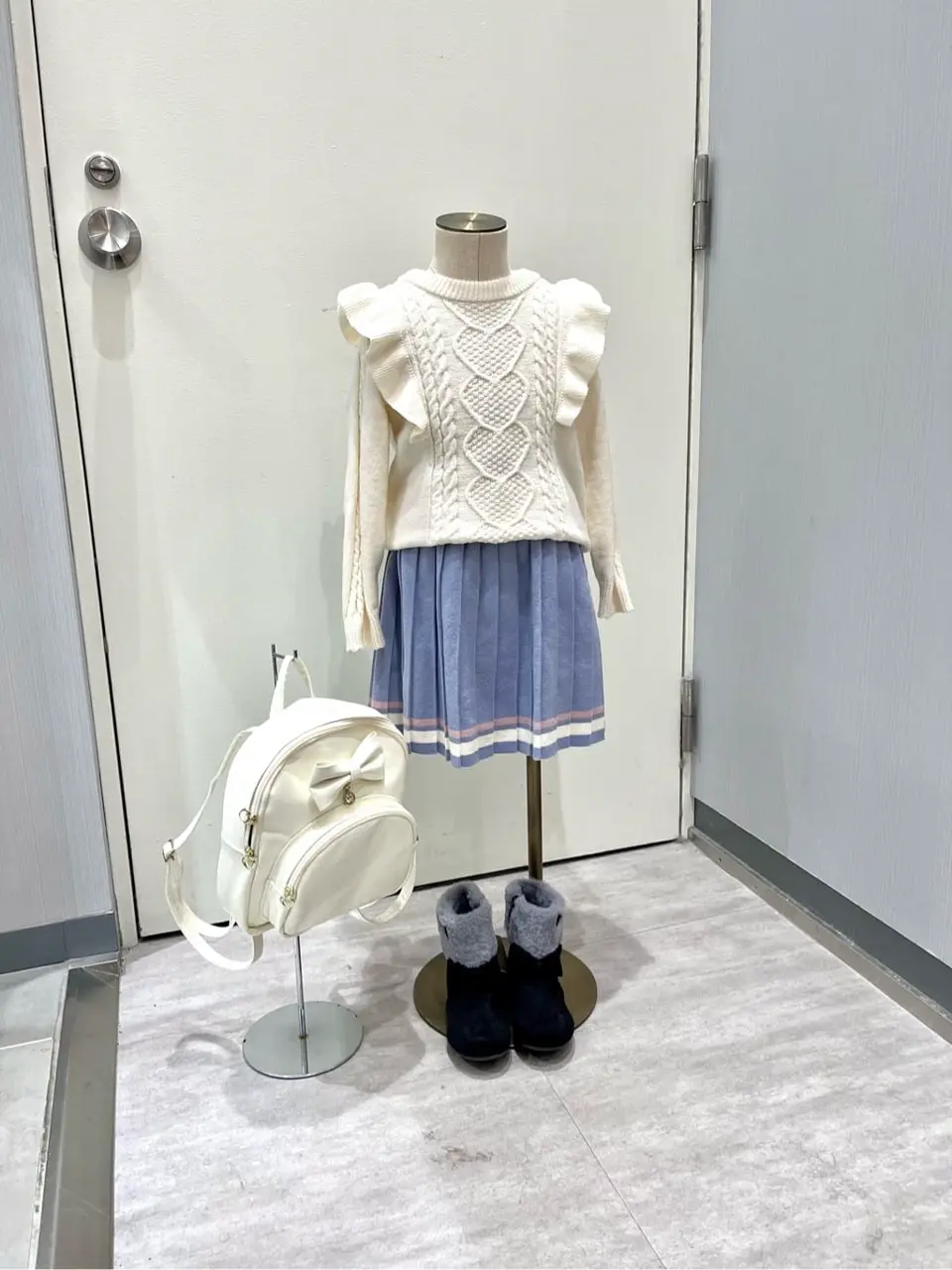 ANY 金井 コーディネート画像