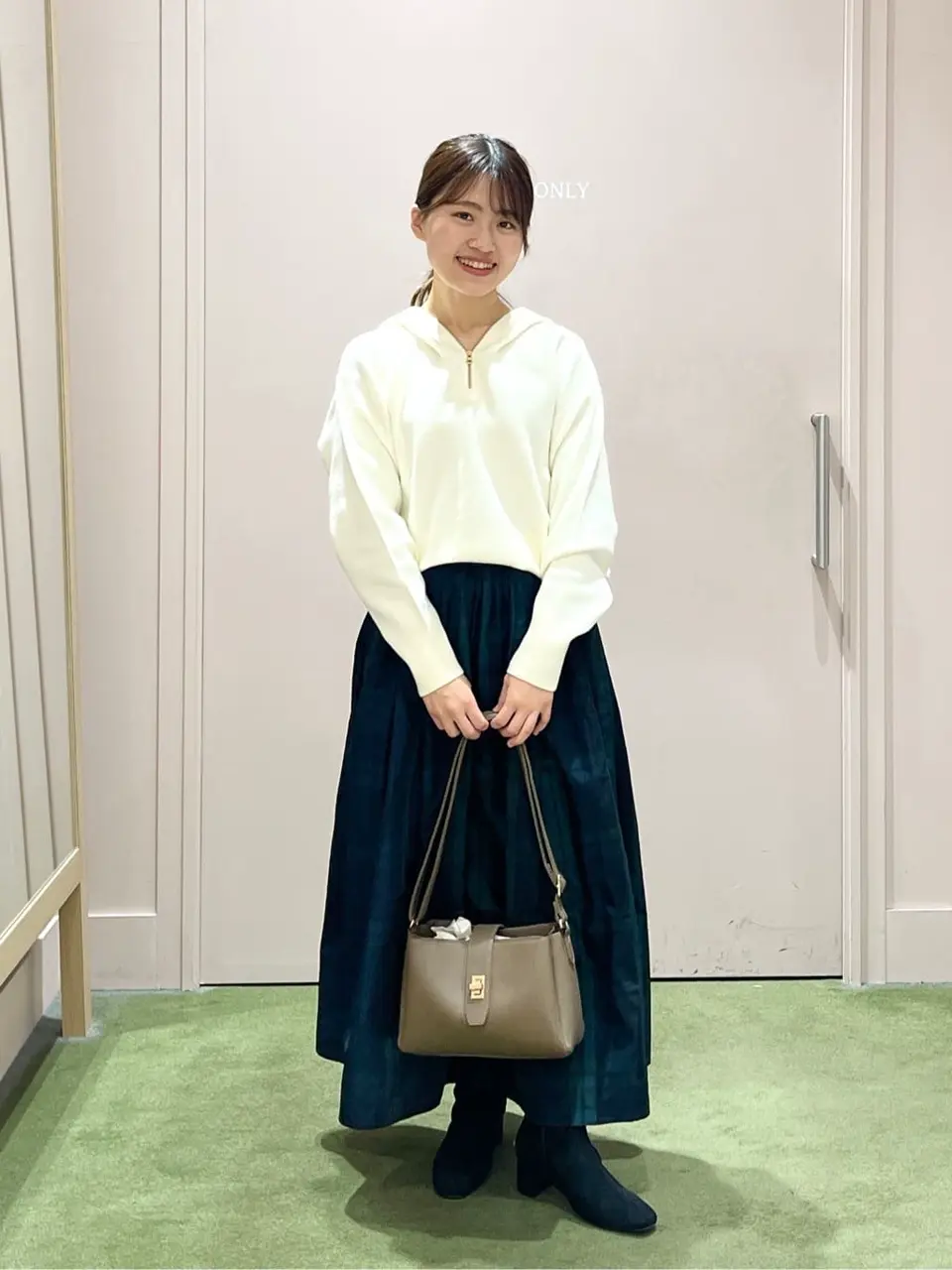 ANY 今堀 コーディネート画像