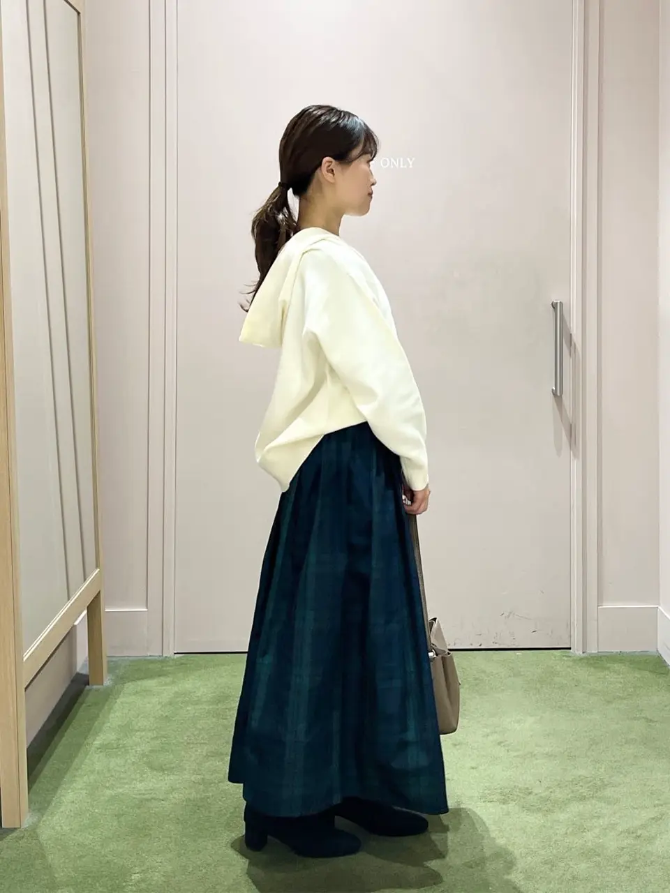 ANY 今堀 コーディネート画像