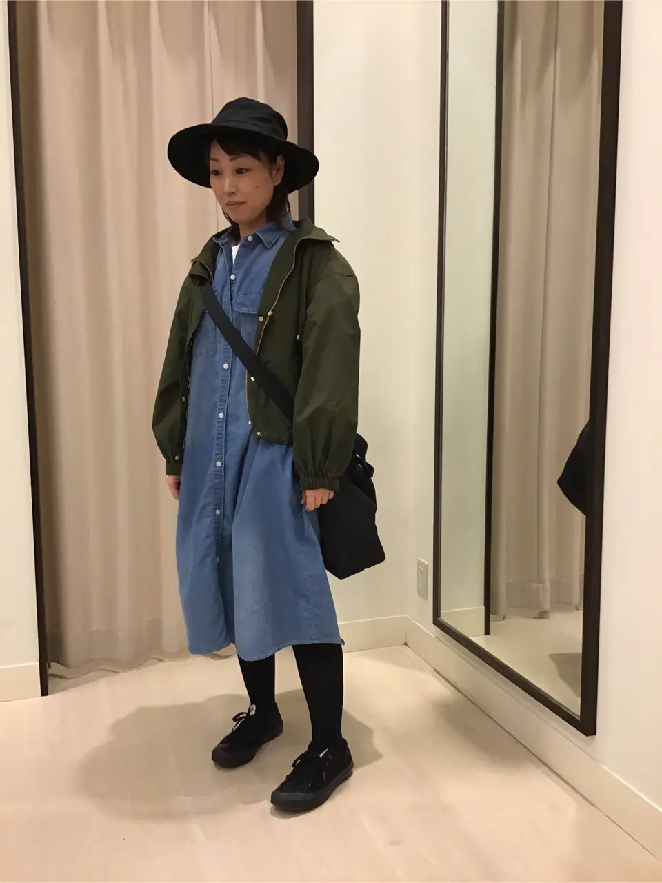 ANY 伊藤 コーディネート画像