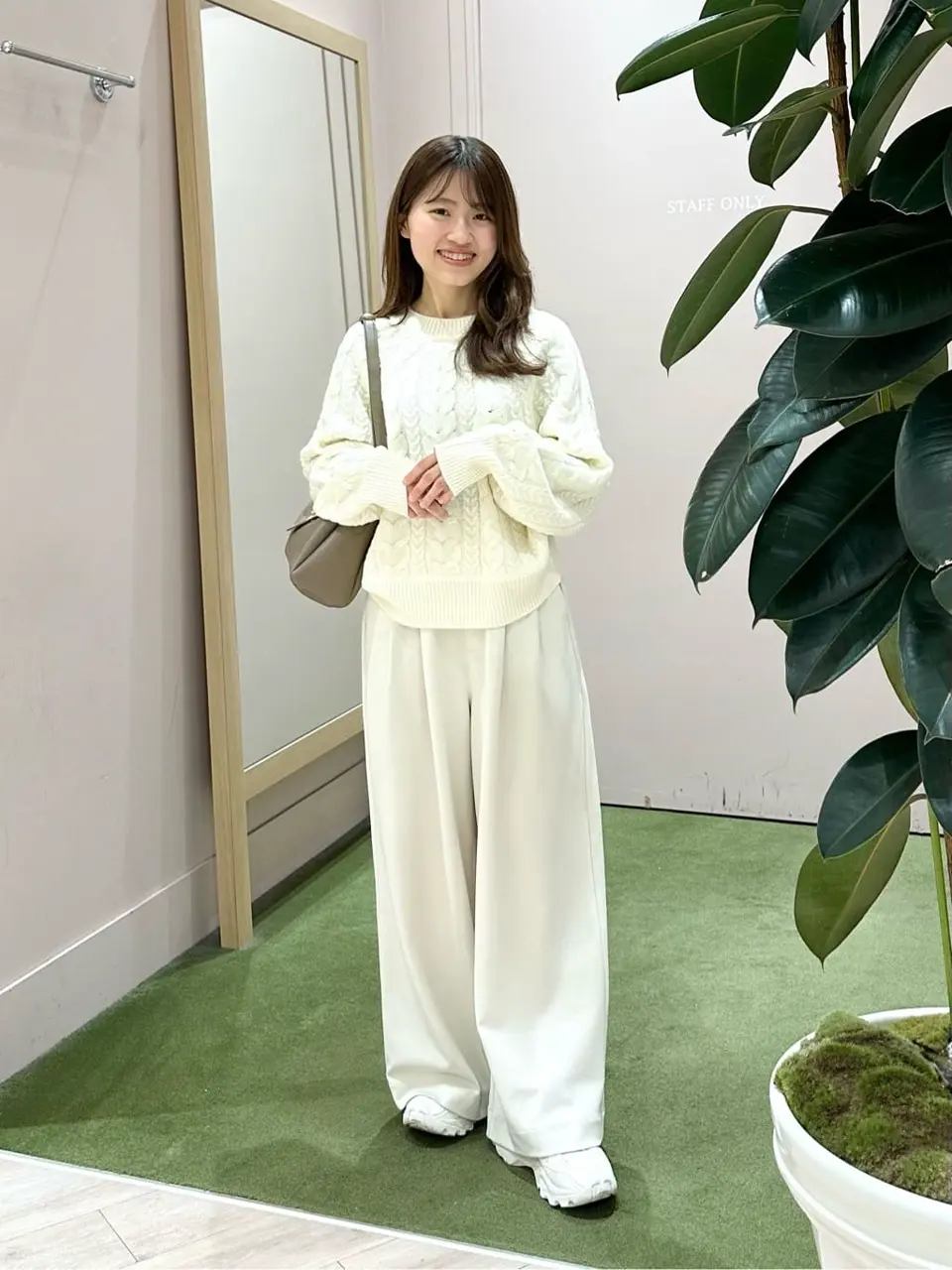 ANY 今堀 コーディネート画像