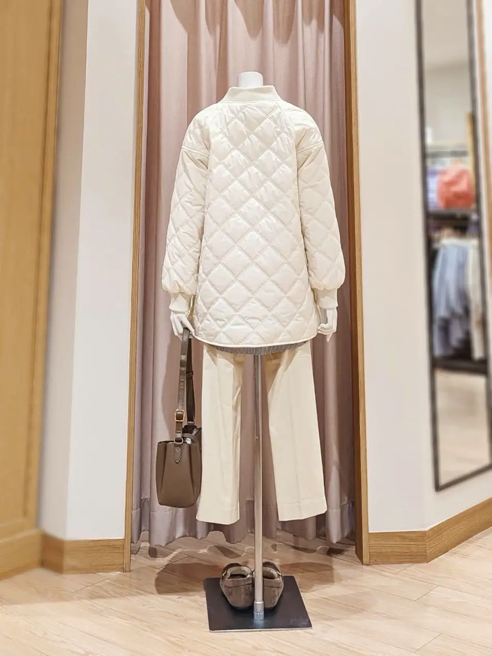 ANY 岩田 コーディネート画像