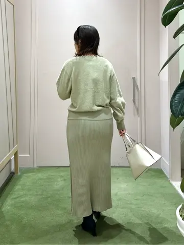 ANY フジコ コーディネート画像